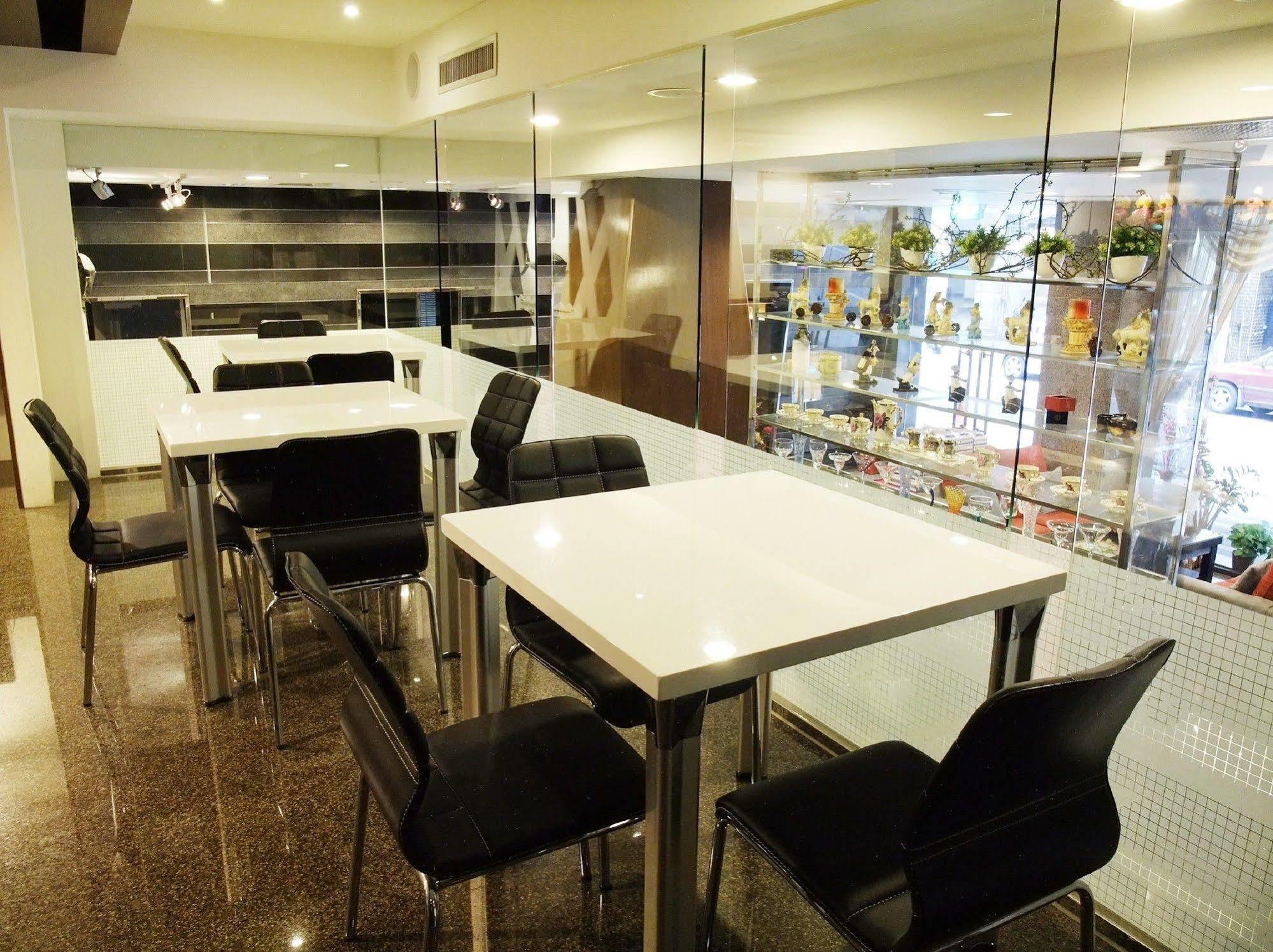 高雄 鲔鱼家族饭店盐埕馆酒店 外观 照片
